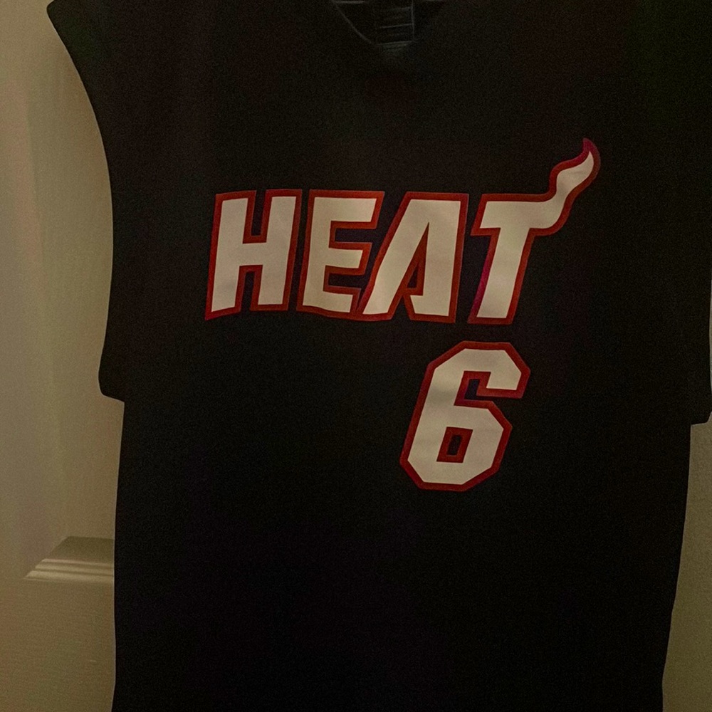 Medium Size Sleeveless Heat #6 Jersey